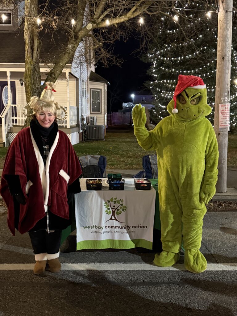 Grinch & Cindy Who - Conimicut Village Tree Lighting 2024